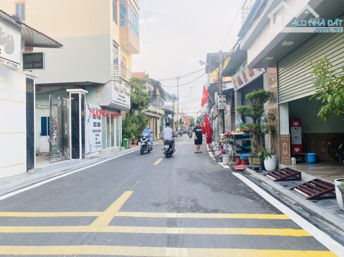 Rẻ nhất Tiên Dược-Sóc Sơn-oto đỗ cửa-bìa làng-145m2-Giá đầu tư