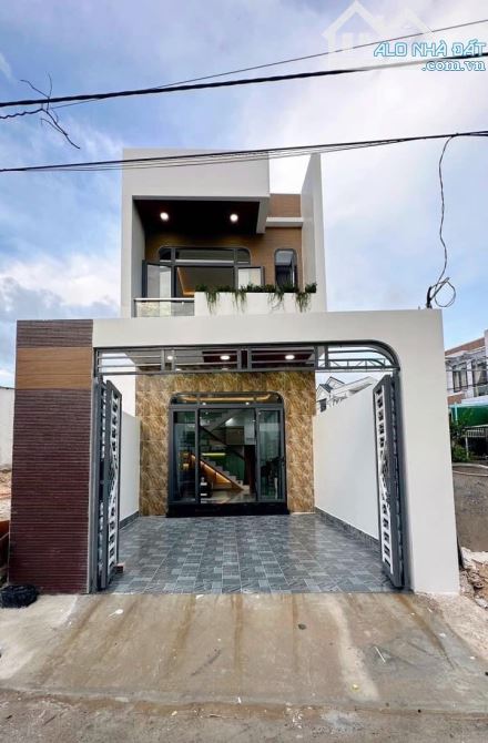 HOT 💥 NHÀ NGAY SÂN GOFL LONG THÀNH SỔ HỒNG RIÊNG CHỈ 550TR NHẬN NHÀ