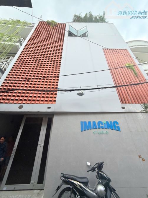HẺM XE HƠI 6 M NƠ TRANG LONG BT 6 TẦNG THANG MÁY 8,5 X 13 M