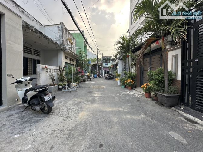 NHÀ CẤP 4, DIỆN TÍCH RỘNG 78M2, HẺM 8M, SÁT MT LÊ ĐỨC THỌ, P17/ GÒ VẤP, CHỈ 6.5 TỶ. KQH, K