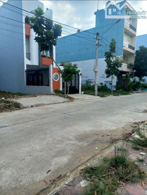 🏠Cần bán đất dt 108m2 khu QHDC phía bắc làng sos Phường bình,TP Quy Nhơn, Bình Định