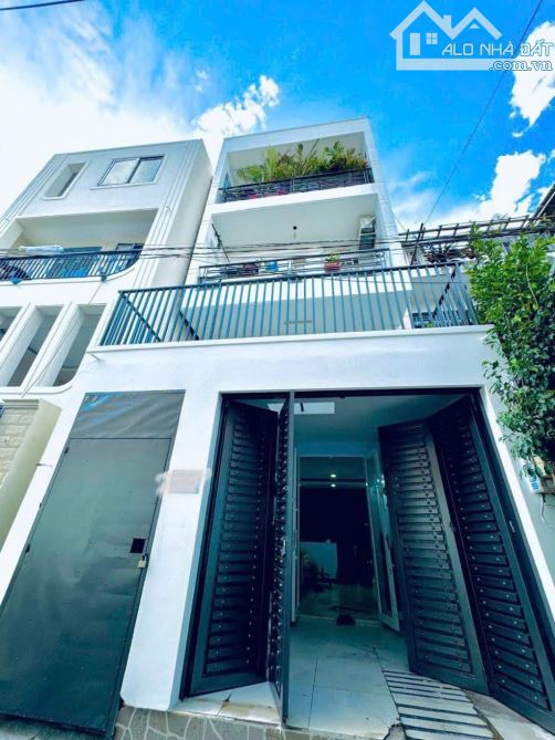 NGỘP Bán nhà NGUYỄN TƯ GIẢN, Đang cho thuê 7 Phòng, Hẻm xe hơi, Sát Mặt tiền, 5 Tỷ nhỉnh