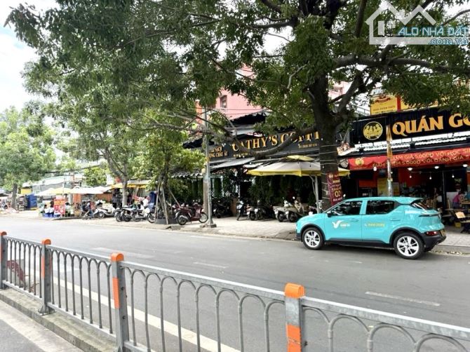 B.Á.N Nhà đường Bờ Bao Tân Thắng, sát AEON Tân Phú. Nhà 2 Tầng, 48m2, Nhỉnh 4 🧄xíu