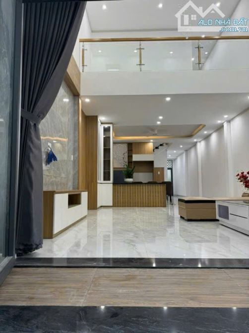 Bán nhà mặt tiền kinh doanh thổ cư gần chợ Quang Thắng Trảng Dài- Diện tích 5x23 chỉ 3 tỷ
