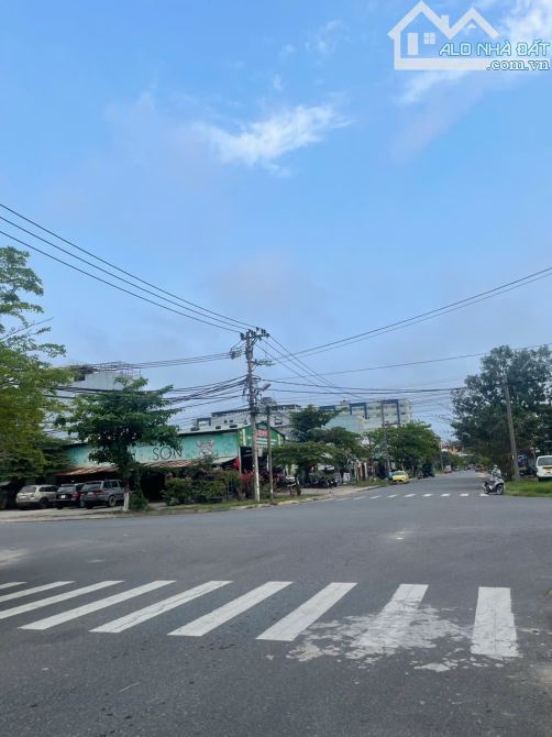 Bán đất tặng nhà C4 MT Phùng Tá Chu _ Sơn Trà _ 140m2 _ 18.2 tỷ.