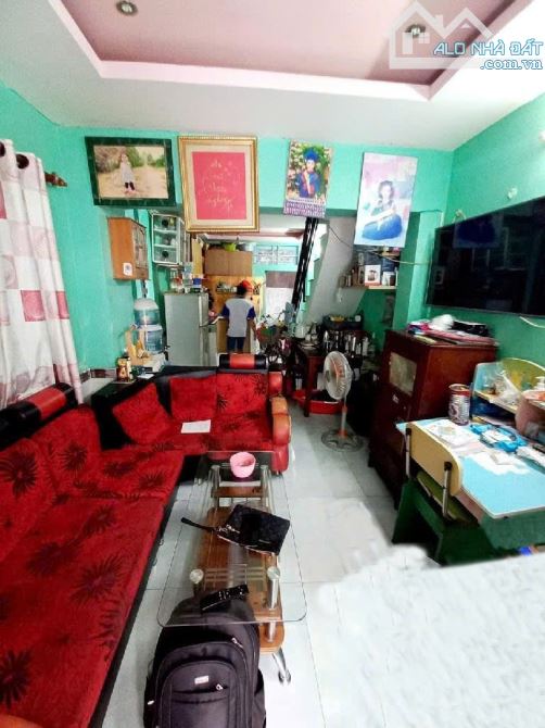 Bán nhà căn góc - kề Phú Mỹ Hưng. Quận 7 - 72m2 - 2 tầng - chỉ 4.xx tỷ