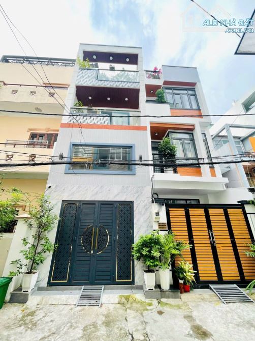 Bán Nhà HXH Đường Nguyễn Trọng Tuyển, Phú Nhuận, DT 3.7 x 15.5m, 4 Tầng, Chỉ 13.7 Tỷ