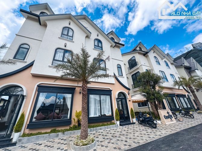 Villa CARROT  - hẻm 71 An Bình, phường 3, Đà Lạt. CÁCH TRUNG TÂM CHỈ 2,5 KM