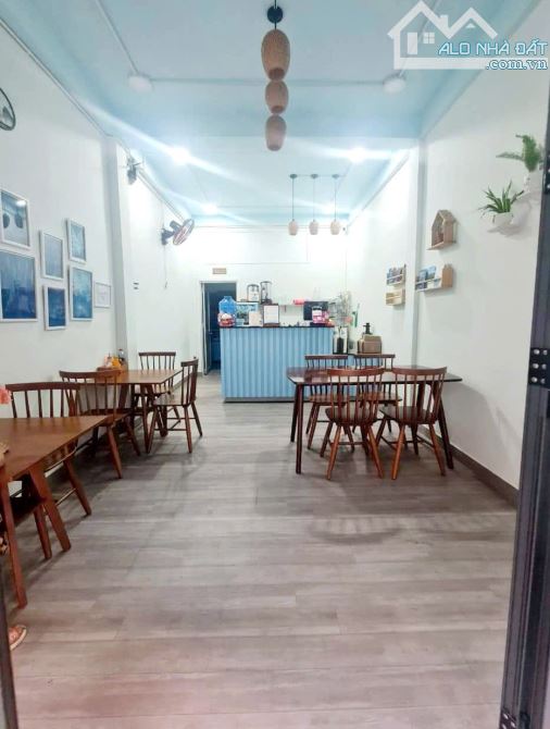 Nhà mới, (2PN, 2WC), HXH 139/2A Nguyễn Tiểu La Q11. Nhỉnh 12 triệu/th