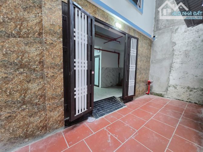 BÁN GẤP CCMN MỸ ĐÌNH, THIÊN  HIỀN 12PKK THÁNG MÁY PCCC ĐẦY ĐỦ, CỰC GẦN PHỐ
