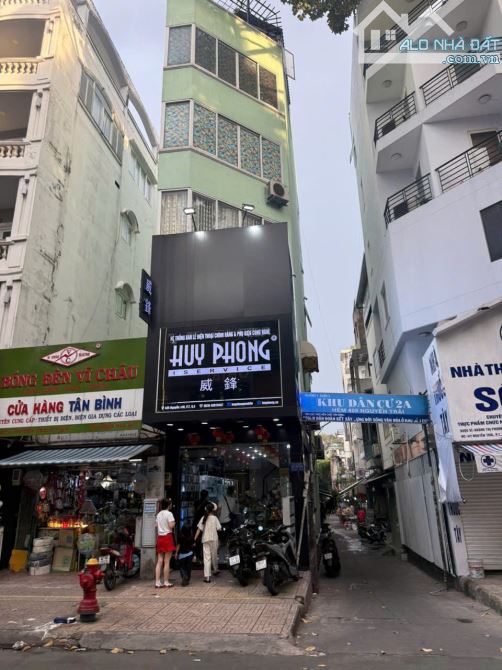 Bán Gấp Nhà Mặt Tiền Nguyễn Trãi Q5 (3.2x12 - 5 lầu - 23 tỷ)