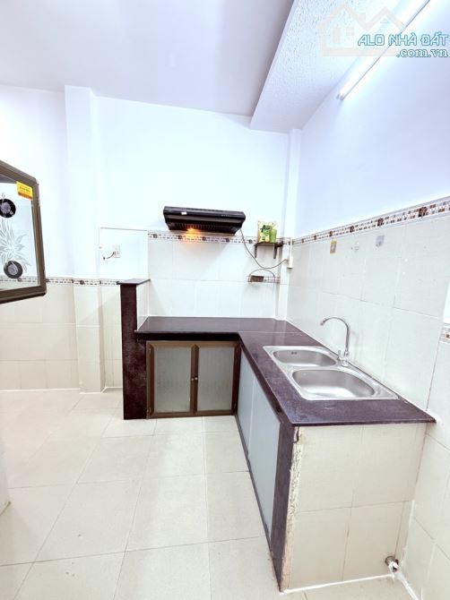 Cần Bán nhà tại Đường nguyễn văn khối quận gò vấp dt 27m2 3pn