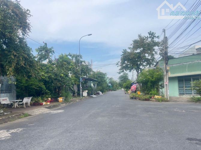 Còn 1 nền 100m2 đường B10 KDC Phú An, Phú Thứ, Cái Răng, Cần Thơ. G.ía 2.5 tỷ