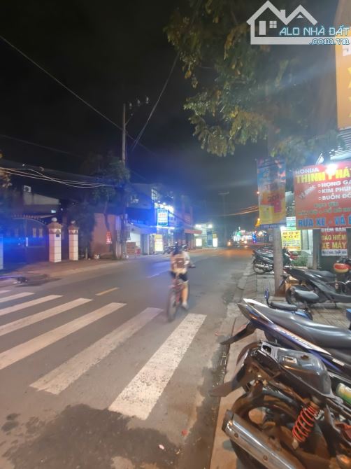 NHÀ MẶT TIỀN , NHỈNH 7 TỶ - MẶT TIỀN DƯƠNG ĐÌNH HỘI - PHƯỚC LONG B - 97M2, NGANG 5,7M