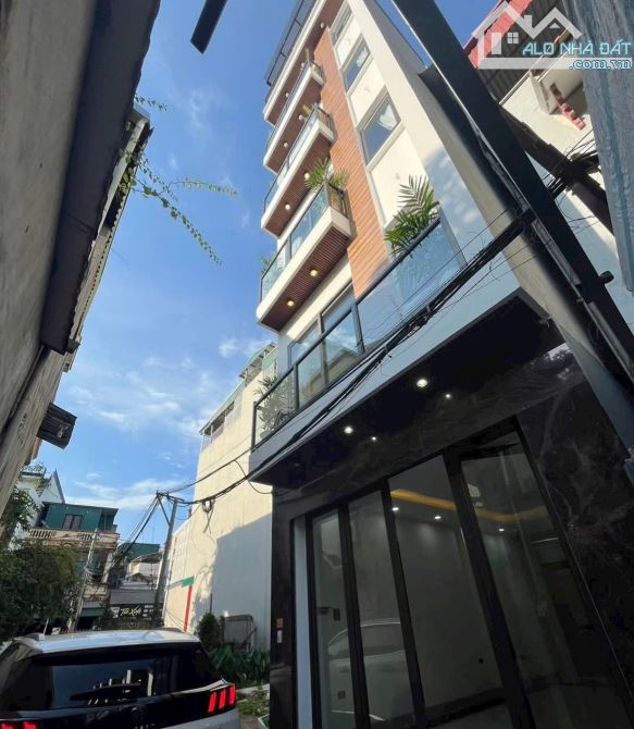 OTO đỗ cửa, Phan Đình Giót, La Khê, Hà Đông 61m x 5 tầng THANG MÁY 12,8 tỷ