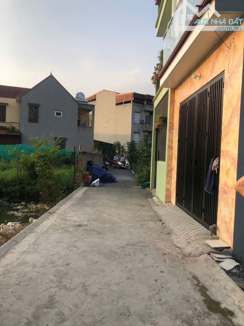 Bán Đất Đa Tốn Ngọc Động 40m - Ô tô Vào Tận Nơi - Vị Trí Hàng Xóm VinHome - giá 3.25 tỷ