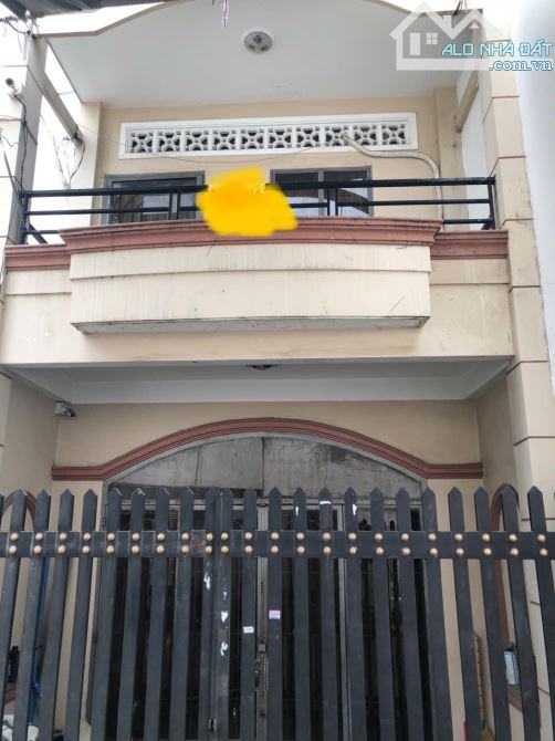 * Tân Phú. Hàng hiếm. Bờ bao Tân thắng. 69 m2. 4x17. 2 tầng. 9.x tỏi.