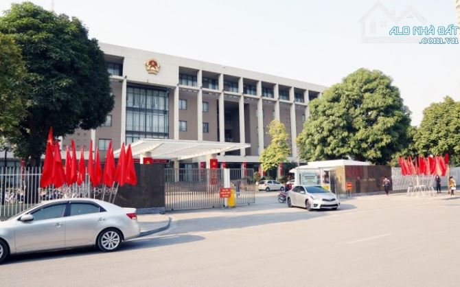 Giá đầu tư e Huyền Sẵn 08 căn BT Văn Phú - Phú Lương 220-370m KD từ 30 tỷ