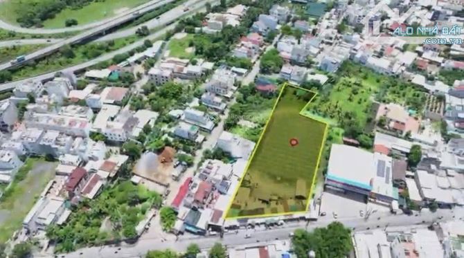 BÁN KHUÔN ĐẤT 5555M2 THỔ CƯ NGUYỄN DUY TRINH - XÂY 33 TẦNG - GIÁ 63 TR/M2