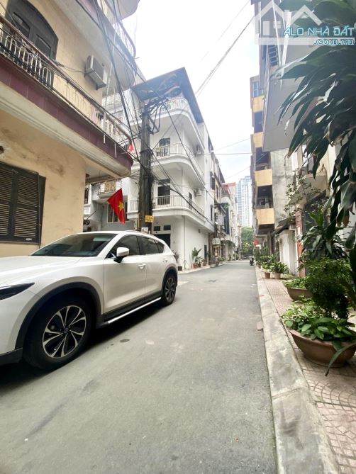 HOÀNG CÔNG CHẤT - SỔ  PHÂN LÔ-   VỈA HÈ DỪNG ĐỖ NGÀY ĐÊM -  Ô TÔ VÀO NHÀ - GIÁ ĐẦU TƯ
