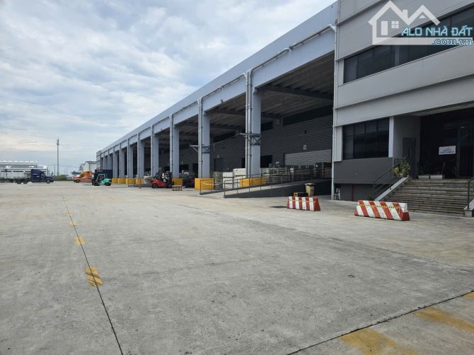 Cho thuê kho xưởng , DT: 13.000m² ,KCN Long Hậu, Long An, PCCC tự động