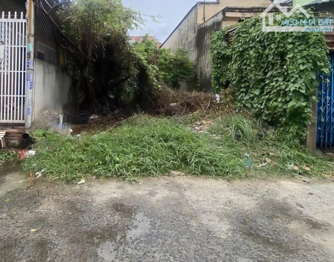 Đất Vuông HXH tránh 95m2 – An phú đông 3 Q12