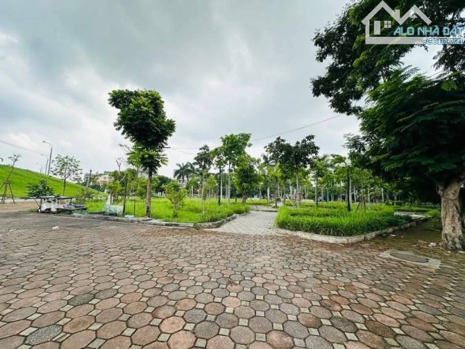 Bán Đất Cổ Linh-Thạch Bàn -Long Biên Tặng Nhà cấp 4.Gía chào 5, 8Tỷ