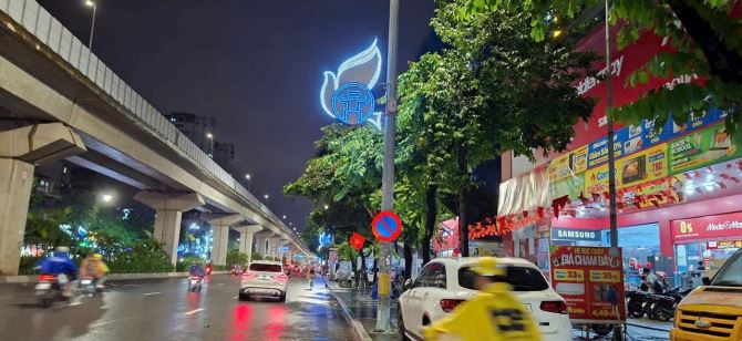 Bán gấp! Trần Phú, Văn Quán DT 60m2, 5 tầng, ô tô tránh, view chung cư, nhỉnh 15 tỷ