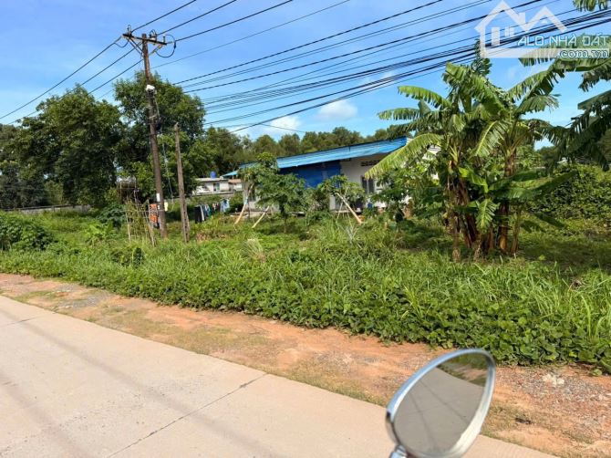 CHÍNH CHỦ CẦN BÁN ĐẤT TẶNG NHÀ CẤP 4 CÓ VỊ TRÍ ĐẸP TẠI  THỊ TRẤN AN THỚI - TP. PHÚ QUỐC -