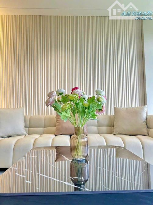 Ngõ nông 30M ra oto- Nhà 6 tầng Triều Khúc - 33m2 x 6 tầng Giá 5tỉ 5