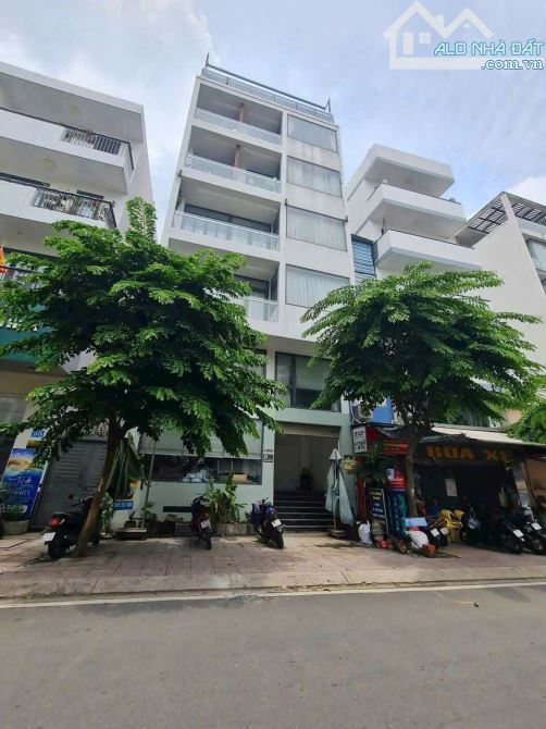 Bán nhà Bình Thạnh_mặt tiền rạch xuyên tâm_8x17_7 tầng thang máy_HĐT 150 triệu