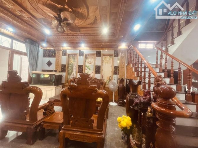 NHÀ MẶT TIỀN ĐƯỜNG VŨNG THIỆN 3 TẦNG ĐÚC ĐANG KD, CHỦ XD TÂM HUYẾT ĐỂ Ở, NHÀ PHỐ DĨ AN
