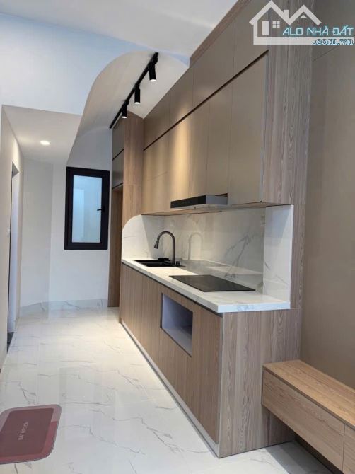 Bán nhà Việt Hưng nhà mới nở hậu cách 1 nhà ra oto đủ nội thất 7.25 tỷ