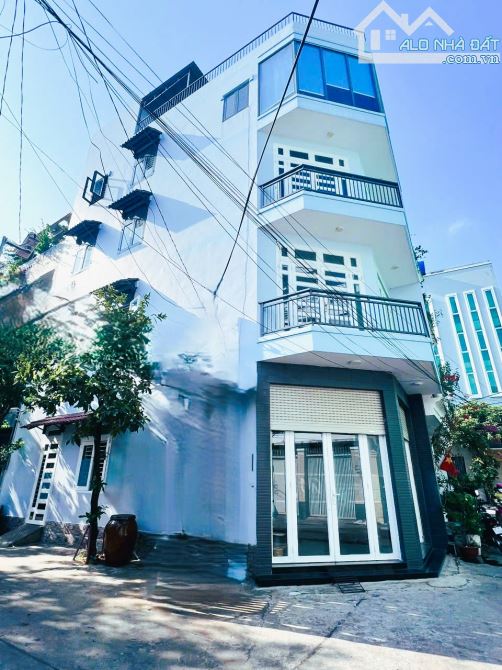 Bán nhà riêng 4PN, 5WC tại Nguyễn Văn Quá, Đông Hưng Thuận, Q12, 6,6 tỷ, 55m2