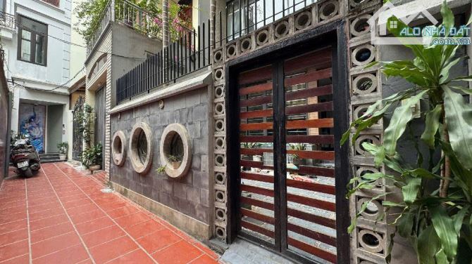BÁN NHÀ 4 TẦNG, 71M² NGÕ THÔNG NGUYỄN VĂN CỪ – Ô TÔ ĐỖ CỬA – GẦN ÁI MỘ, HỒNG TIẾN, BỒ ĐỀ –