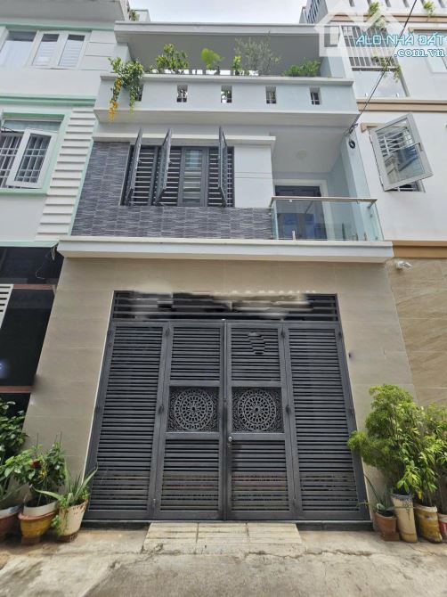 BÁN NHÀ 1 TRỆT 1 LẦU MẶT TIỀN VÀO GẦN HẺM Ô TÔ 4m ĐƯỜNG BÌNH GIÃ [ 5.3 x 11.2 ] 60m2