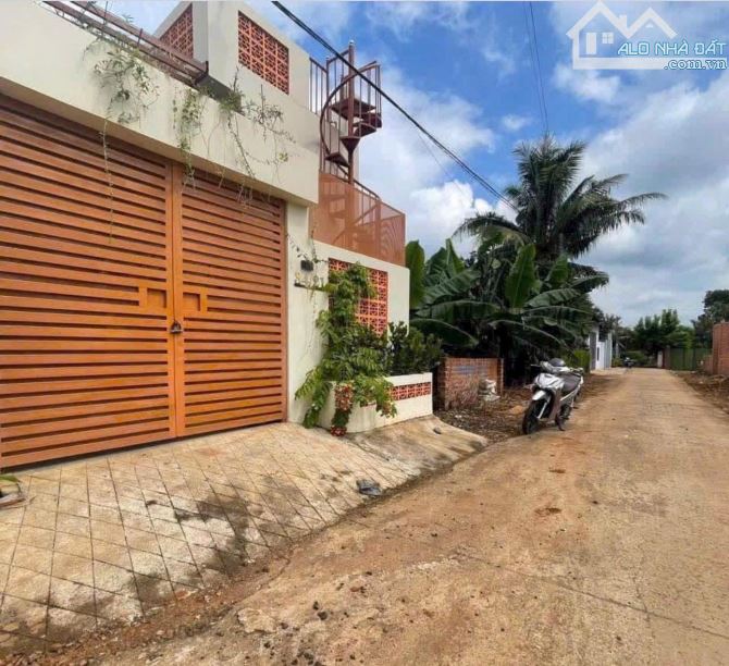 đất hẻm 34 Nguyễn Thị Định 5x20m 1,9tỷ