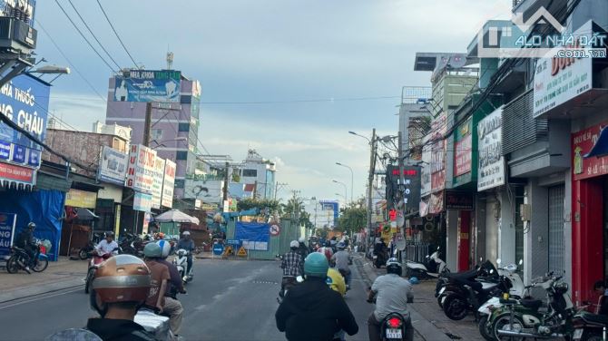 Giá SỐC 💥💥💥 Nhà 140m2 chỉ 5.5Tỷ ngay Phạm Văn Đồng - TT Thủ Đức - P.Linh Đông !!!