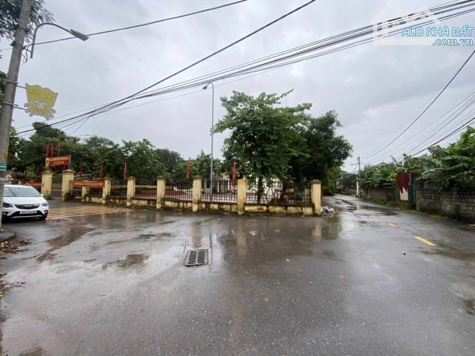 Bán gấp mảnh đấy Vạn Phúc -Đông Mỹ ô tô  tránh nhau ngõ thông giá đầu tư 4 tỷ