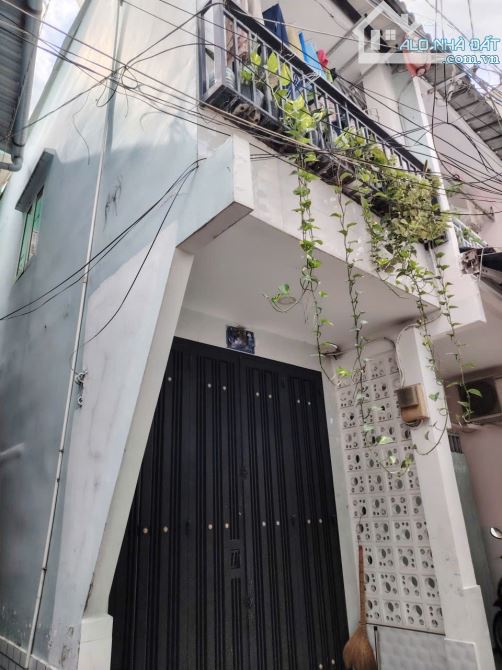 Bán nhà giữa lòng Tân Phú–cách Lũy Bán Bích chỉ vài bước,kết nối siêu tốc đến Trường Chinh