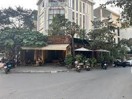 MẶT PHỐ ĐỘI CẤN - LÔ GÓC 2 MẶT ĐƯỜNG TO - MẶT TIỀN 8M - VỈA HÈ RỘNG - KINH DOANH - CHỈ 30