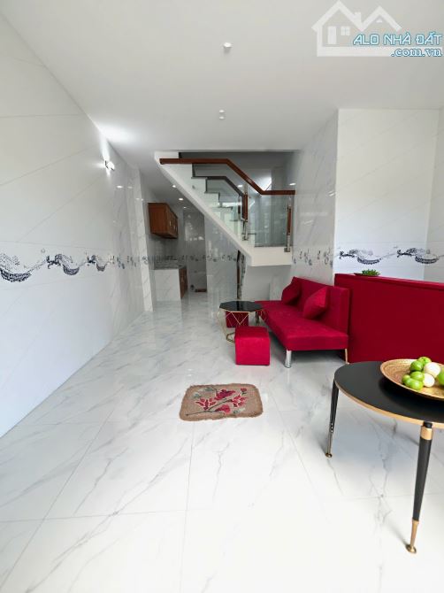 NHÀ ĐẸP GIÁ TỐT HƠN 2 TỶ– SỔ HỒNG RIÊNG – HOÀN CÔNG CHUẨN - HTP- QUẬN 7