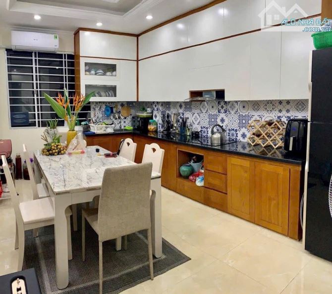 THIÊN THẦN NHÀ Ở CẦU DIỄN FULL NỘI THẤT NGÕ THÔNG SIÊU HIẾM