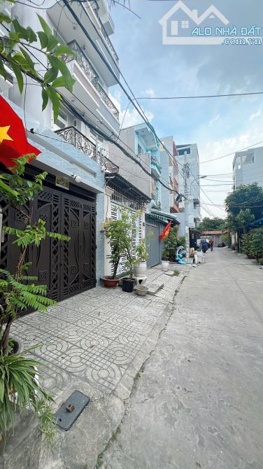 Hiếm! Nhà(4x15m)3pn4wc- HXT 8m đối diện công viên Đặng Thùy Trâm-Bình Lợi. Gía 10tỷ