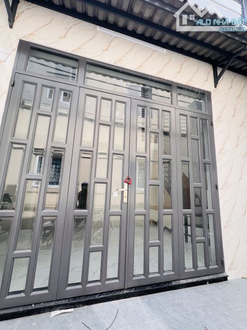 Sát bên Phú Mỹ Hưng - Hẻm ô tô - 5.3 ❌ 11 - Nhà mới 2 Tầng - Nhỉnh 4ty TL