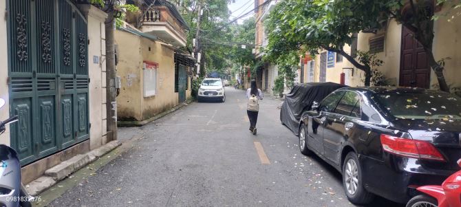 PHỐ Ô CÁCH THÔNG PHỐ NGÔ GIA TỰ