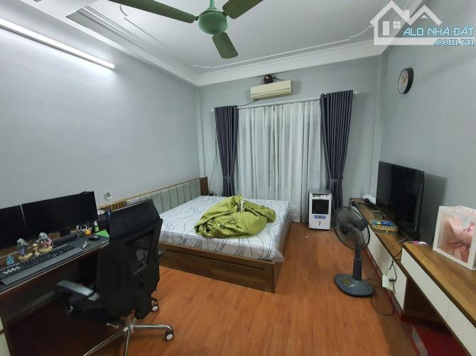 Bán Nhà Phân Lô Mỗ Lao 2 Thoáng Ô Tô Tránh Cạnh Chung Cư 44m2 4 Tầng Ở Ngay Chỉ 10.7 Tỷ