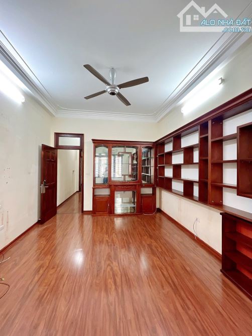 Phân Lô Đại Kim, Vỉa hè, Ô tô tránh, Kinh doanh, dt 50m2, 5 tầng, mặt tiền 4m, Giá 20.3 tỷ