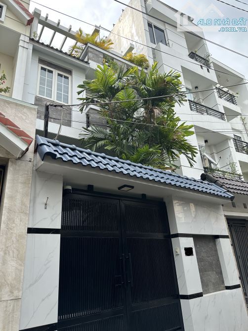 GẦN UBND Gò Vấp - QUANG TRUNG, HXH thông NGANG 5m 90m2 chính chủ xây tâm huyết.