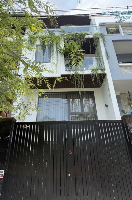 SIÊU PHẨM NHÀ PHỐ QUẬN 7 - KẾ BÊN KDC ERATOWN - FULL NỘI THẤT SANG TRỌNG